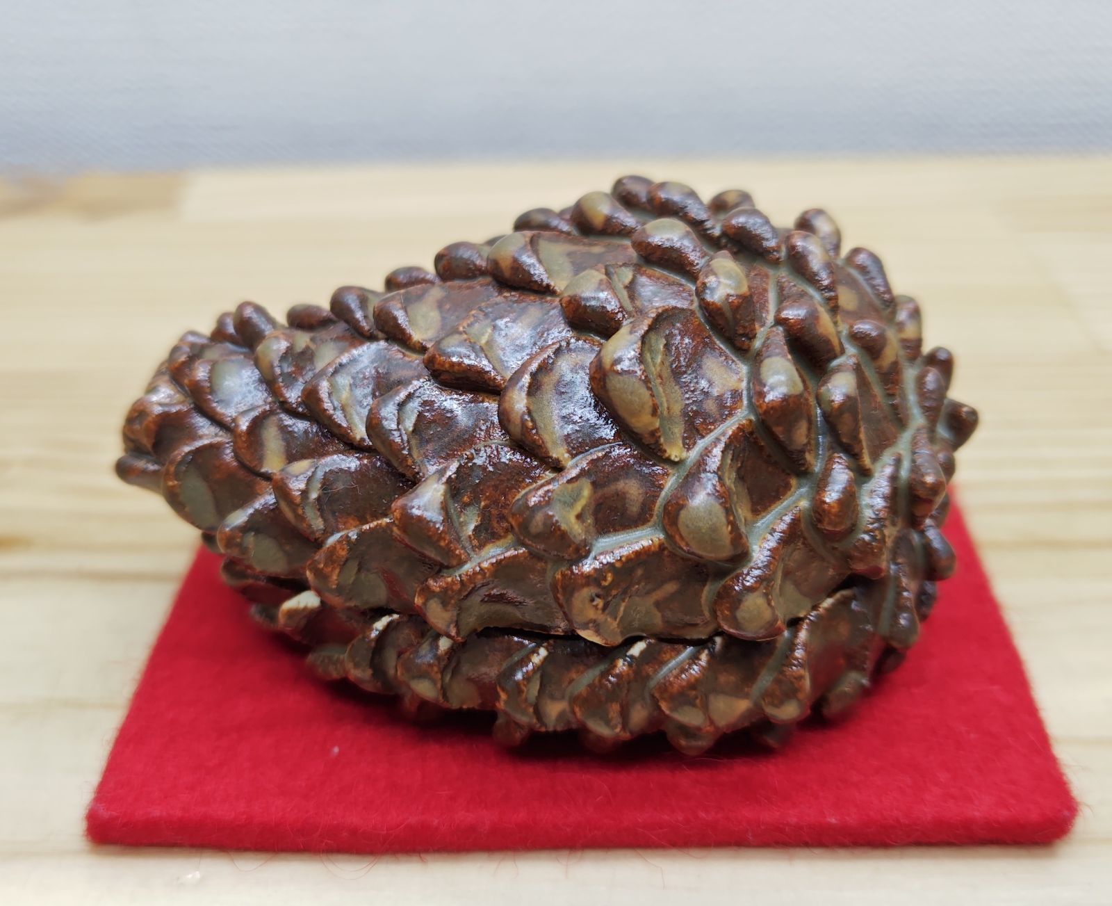 逢絢亭 茶道具 香合 美濃焼 松ぼっくり香合 柴田好寛 共箱入り