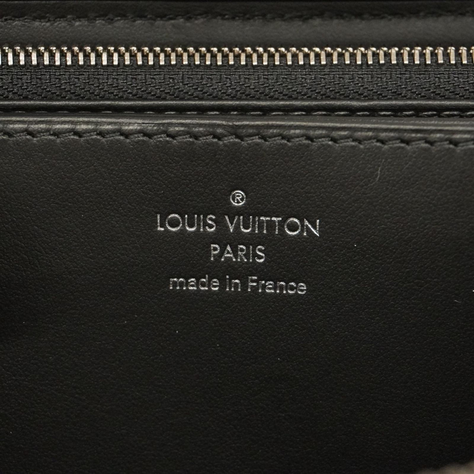Vuitton ルイ