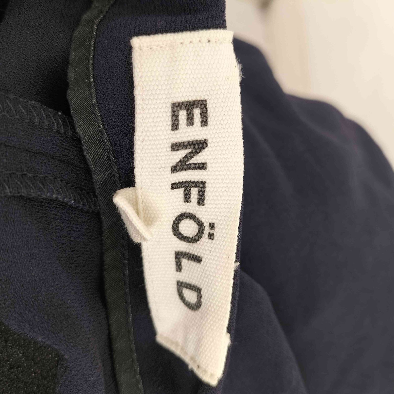 エンフォルド ENFOLD ノースリーブドレープ スリットブラウス
