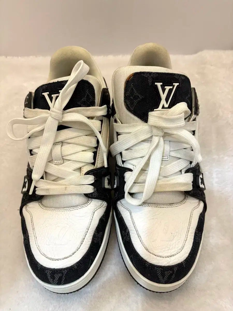 ルイヴィトン トレーナー スニーカー ブラック - 白 メンズ 7 5|255 正規品