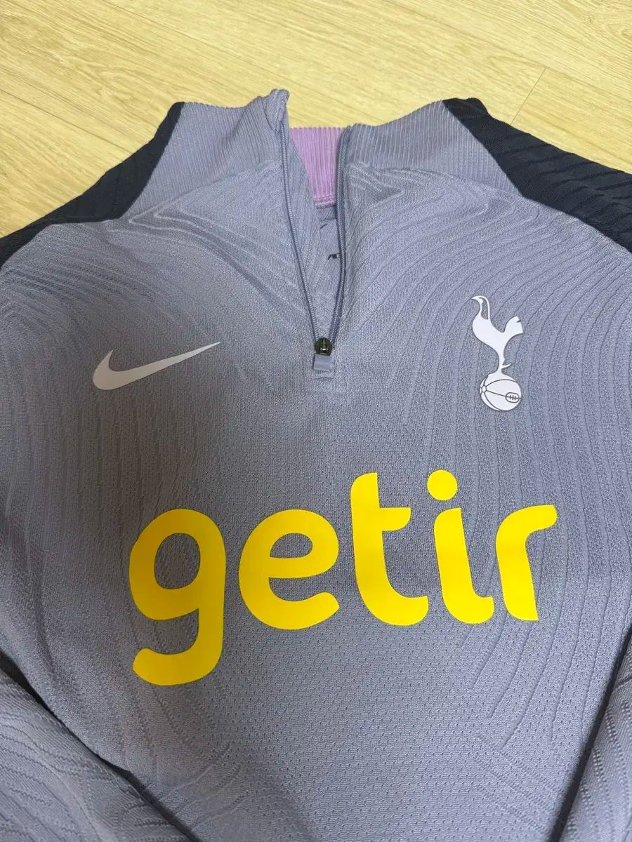 トッテナム ホットスパー トレーニング トップ ドリルトップ ナイキ