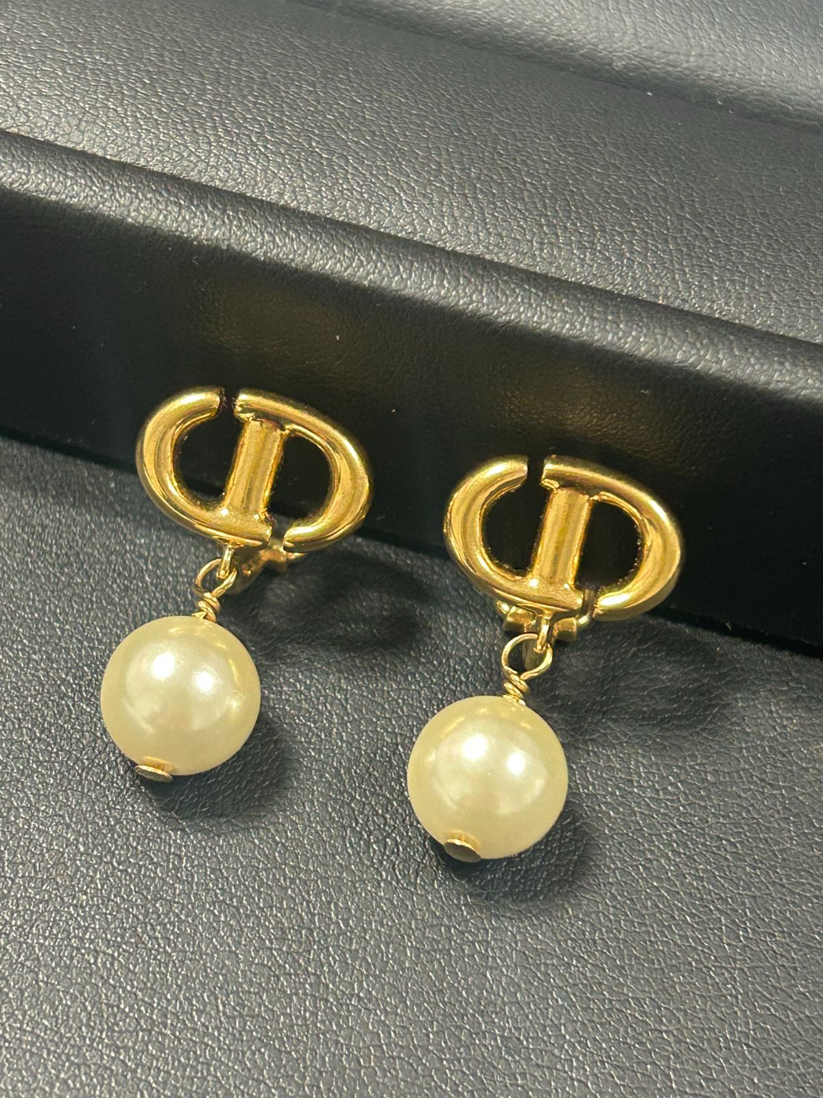 Dior パール クリスタル イヤリング DIOR | CD Navy クリップ