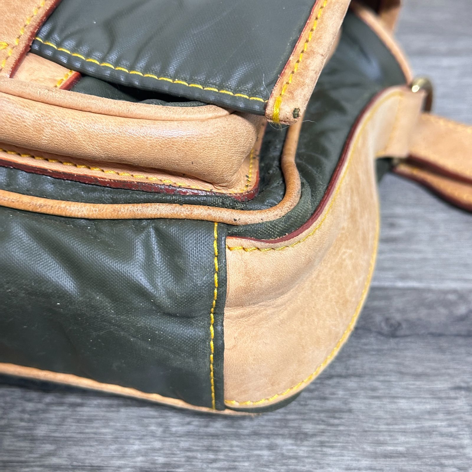 HUNTING WORLD ハンティングワールド ヴィンテージ バチュークロス