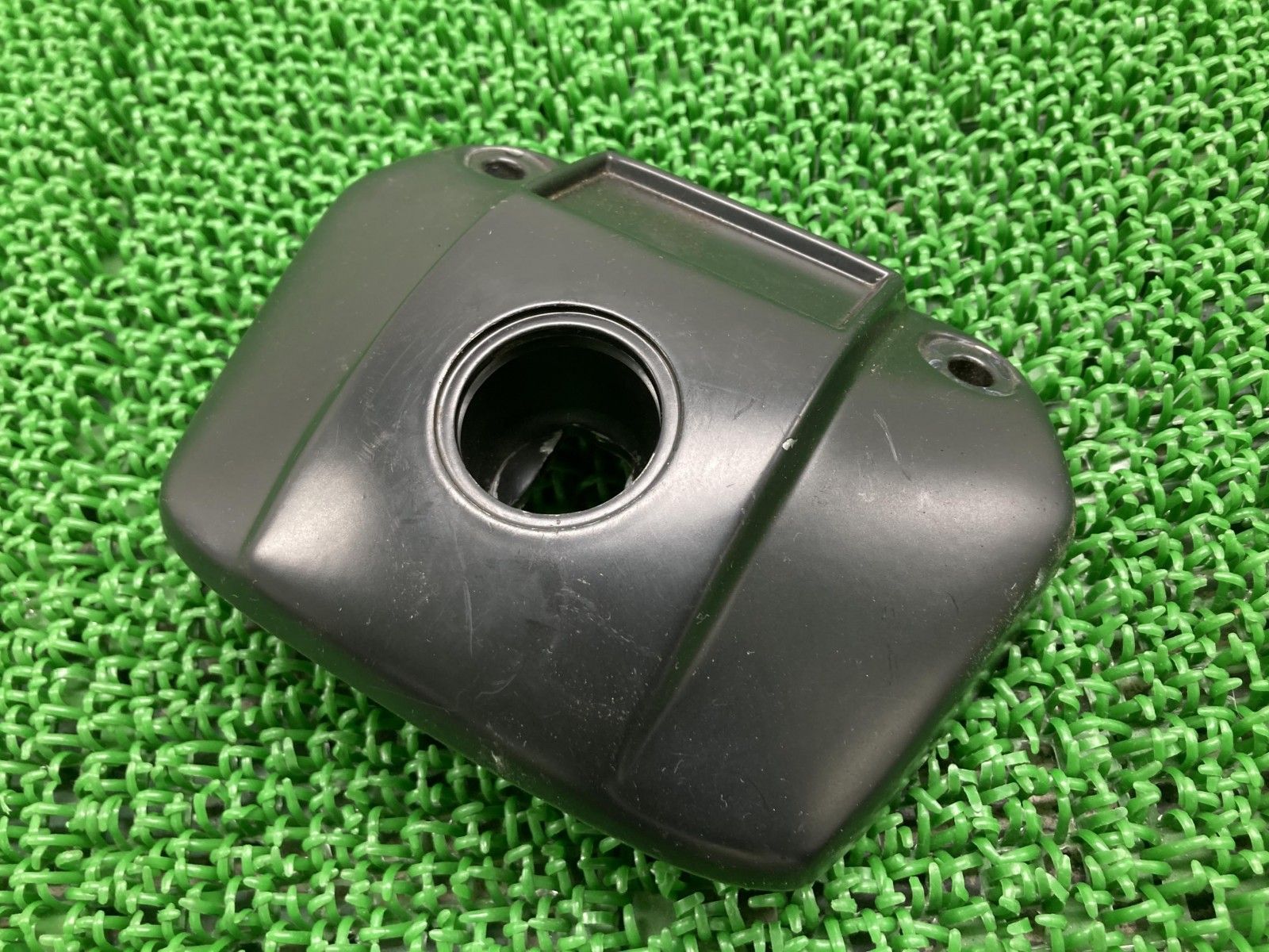 XL883 XL1200 ヘッドライトバイザー 1HD4CAM1XYK126*** ハーレー 純正