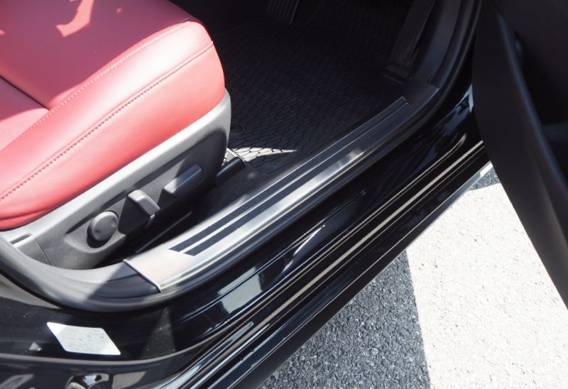 サムライプロデュース】マツダ MAZDA3 BP系 スカッフプレート サイド