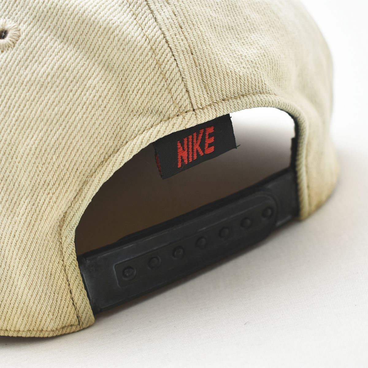 90s ヴィンテージ 銀タグ ナイキ NIKE スウッシュ ロゴ 刺繍 6パネル