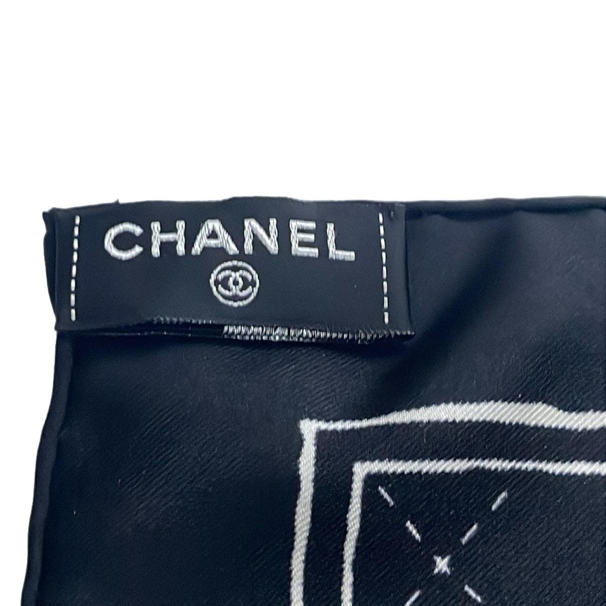 黒×アイボリー スカーフ×1点