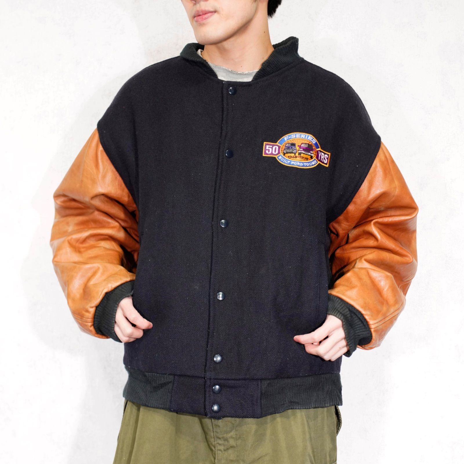 USA VINTAGE SPORWSWEAR by Modern EMBROIDERY DESIGN LEATHER WOOL STUDIAM JUMPER|アメリカ古着刺繍デザインレザーウールスタジャン