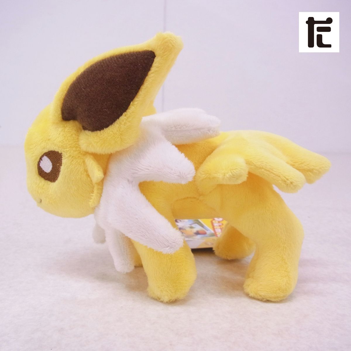 ポケモンセンター ポケモンキャンバス ぬいぐるみ サンダース 紙タグ