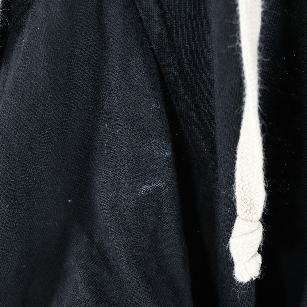 プリズナードローストリング