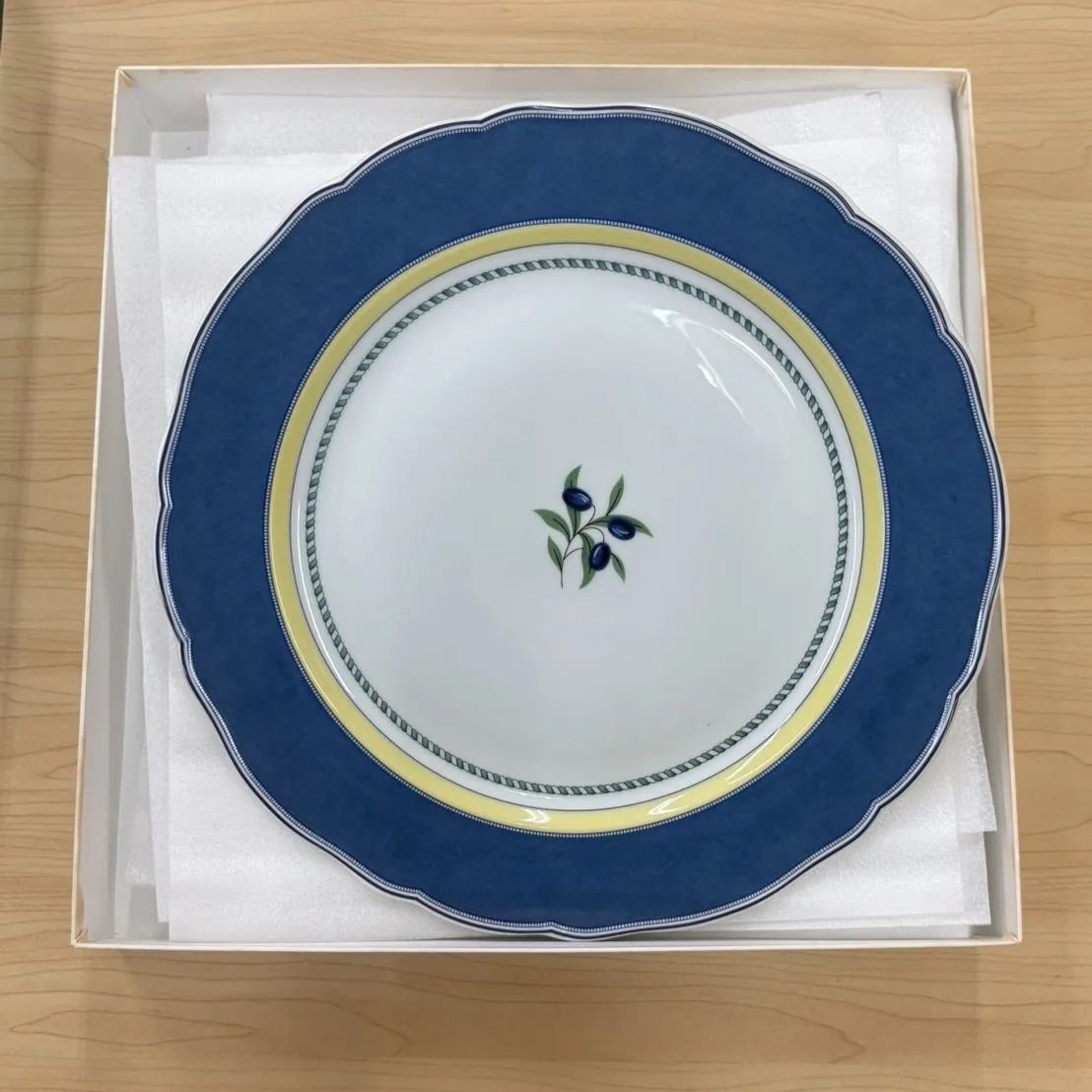 ◎【✨高級ブランド✨】大皿 1枚 箱付き フッチェンロイター