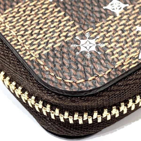 Vuitton