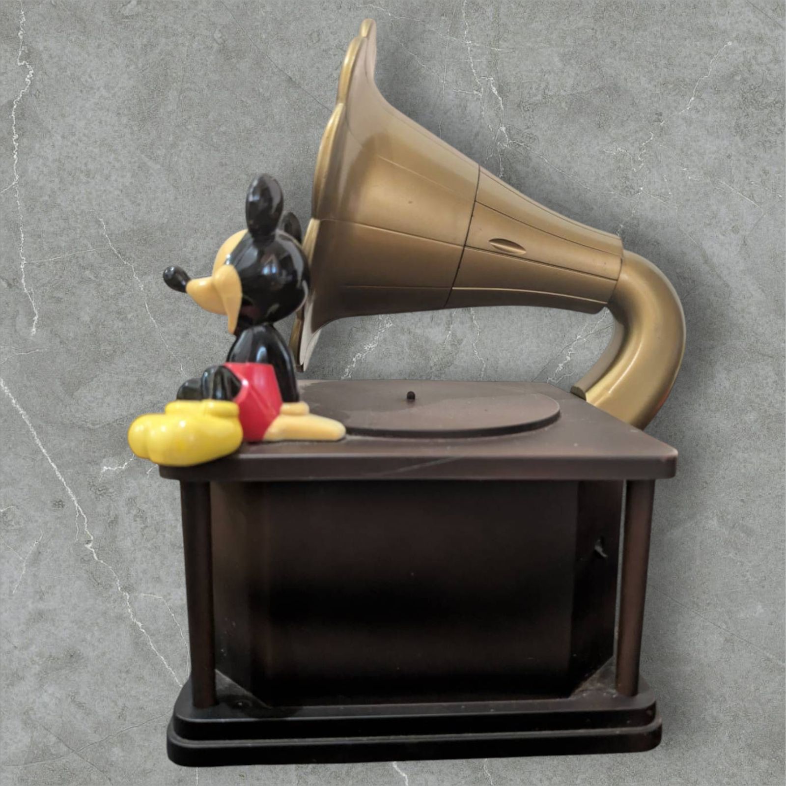 41 ミッキー　蓄音機　時計 41 ミッキー 蓄音機 時計 - メルカリ