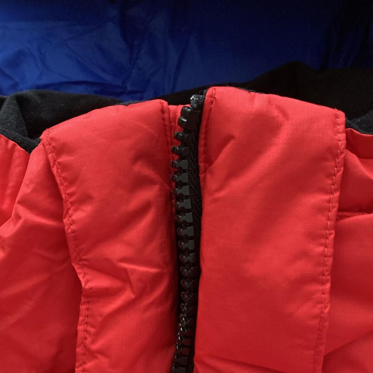 ダウンベスト サイズs