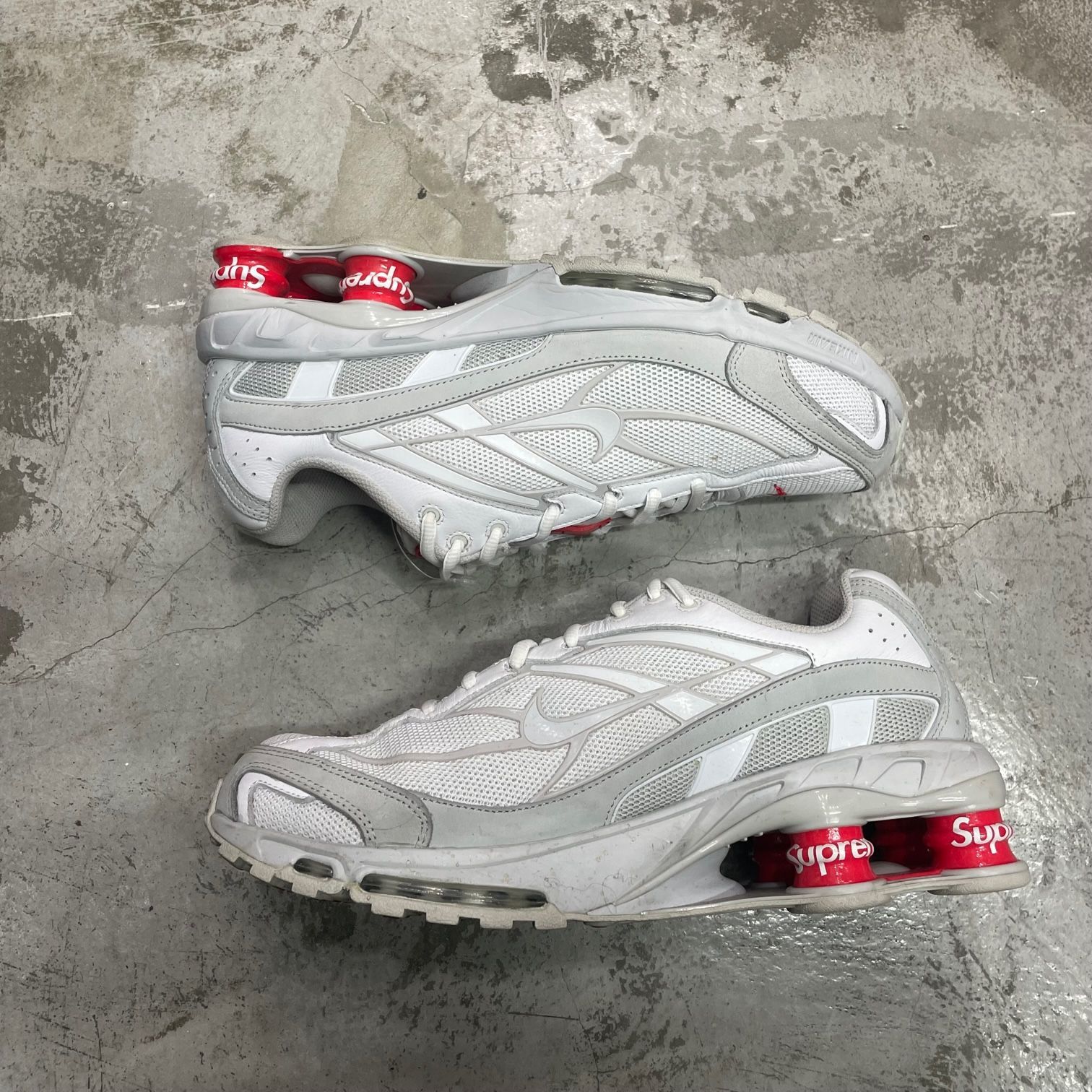 SUPREME NIKE 22SS Shox Ride 2 White/Grey Fog-Flat Platinum
