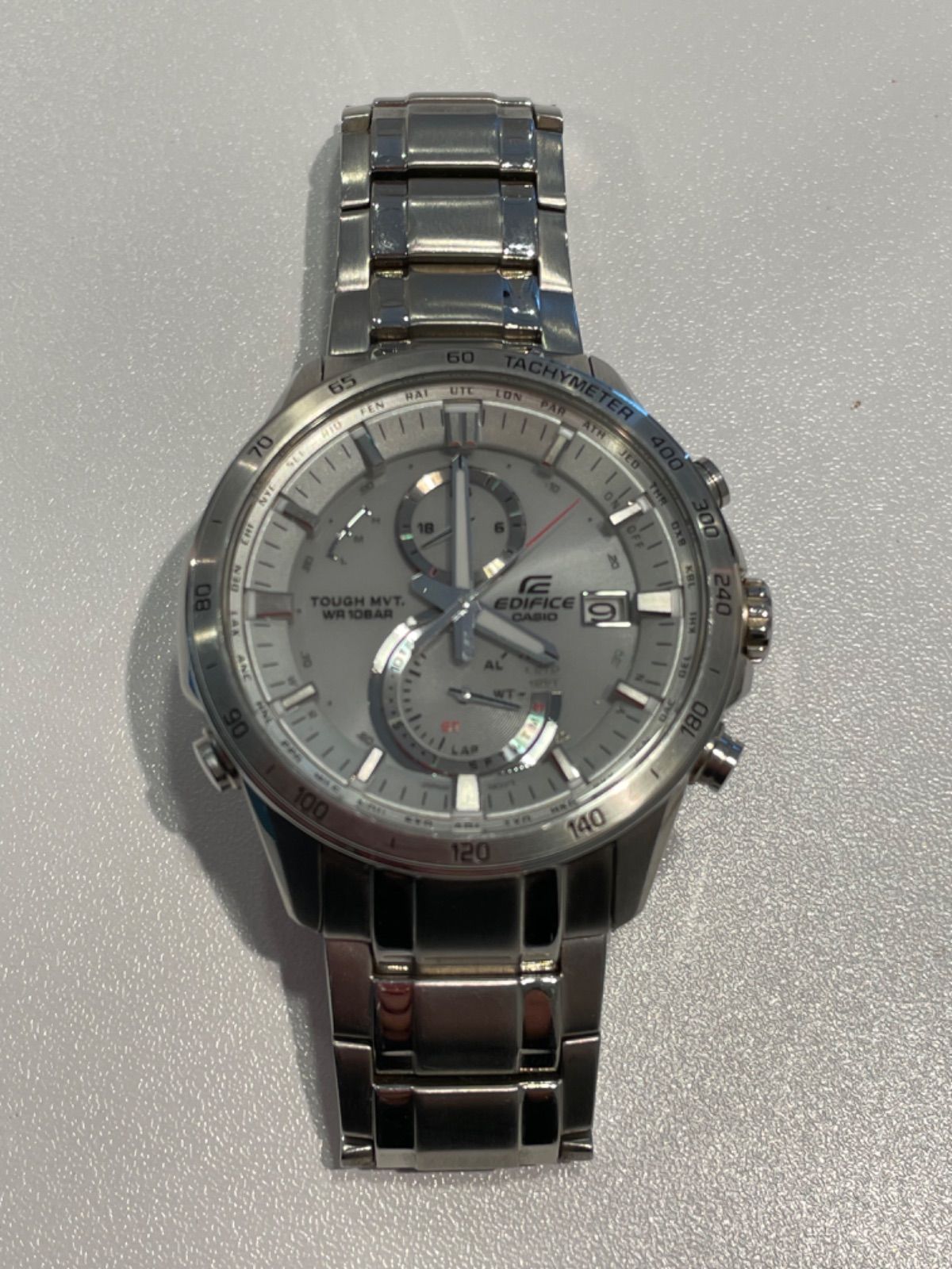 カシオ　EDIFICE   EQW-A1400