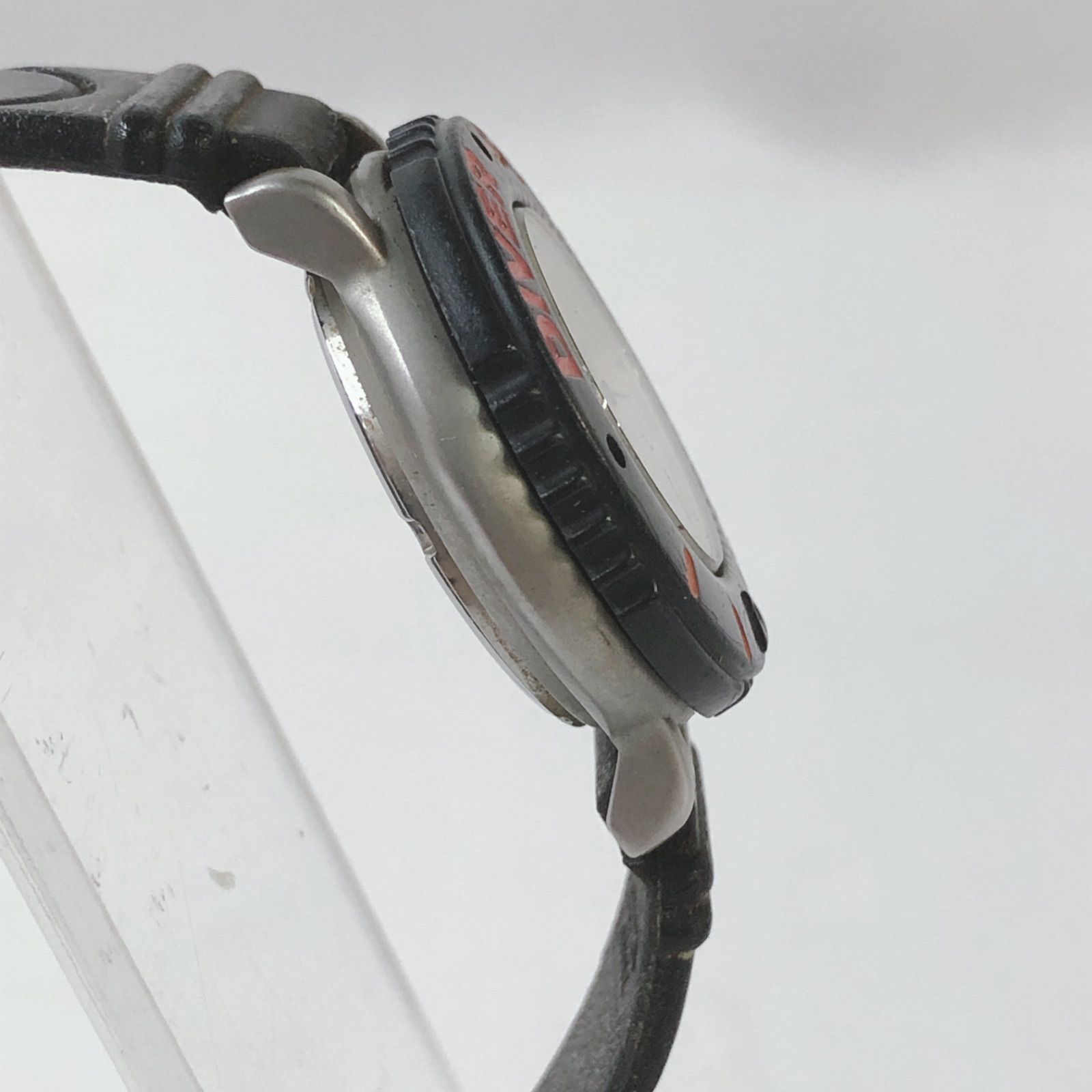 セイコー SEIKO SCUBA DIVER 200m デイト クォーツ腕時計 3E35-002C  