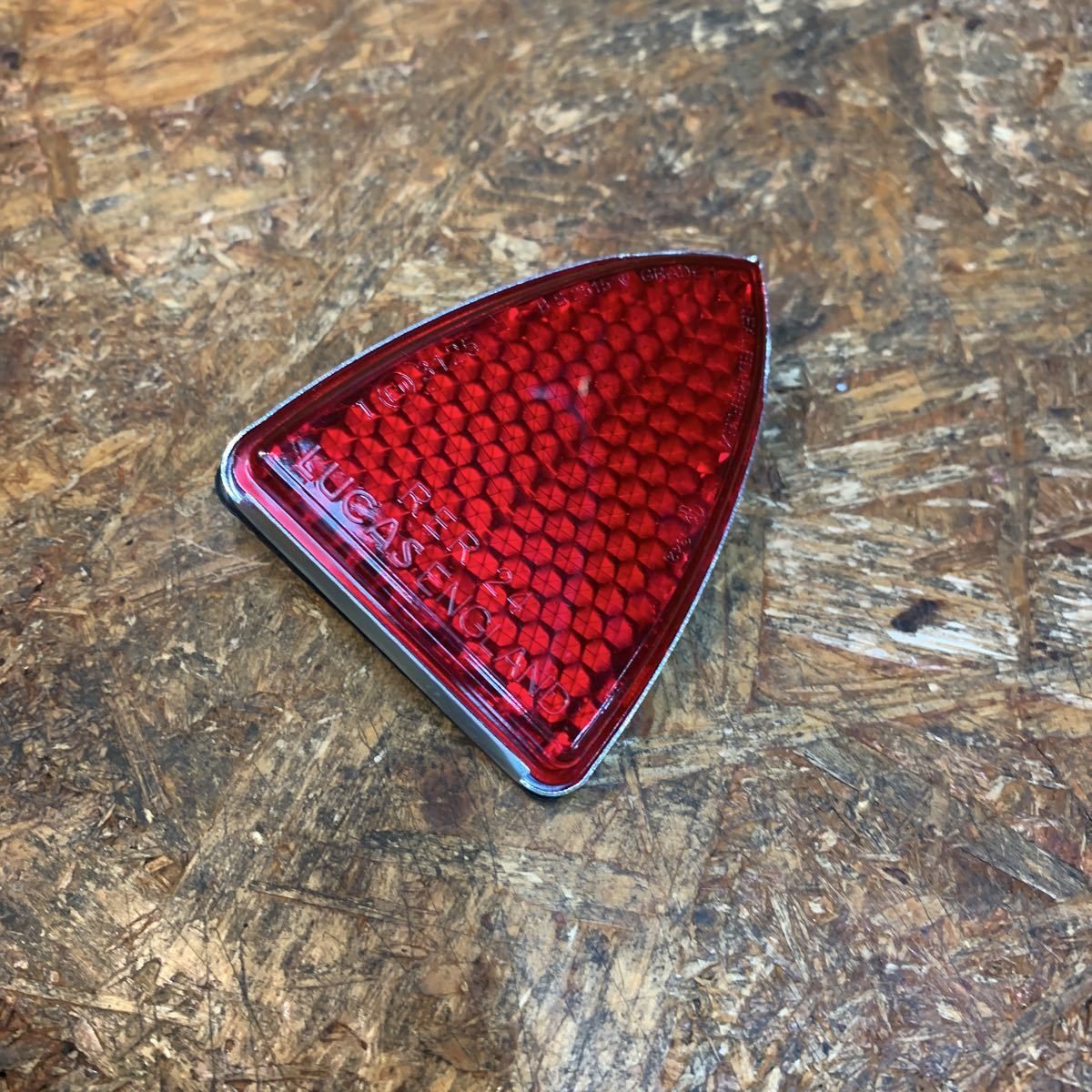 新品　LUCAS ルーカス　リフレクター　汎用　トライアンフ　バイク　英車 ルーカス　リフレクター　ビンテージ　カスタム　Triumph　BSA　norton　LUCAS　RER24　57111　19-0943　99-1030　 121401　82-8140　(WW19142L)