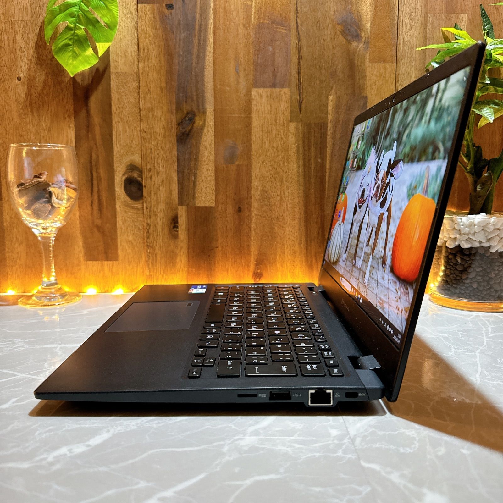 最新2023年式‼️TOSHIBA Dynabook G83/KW☘️メモリ16GB