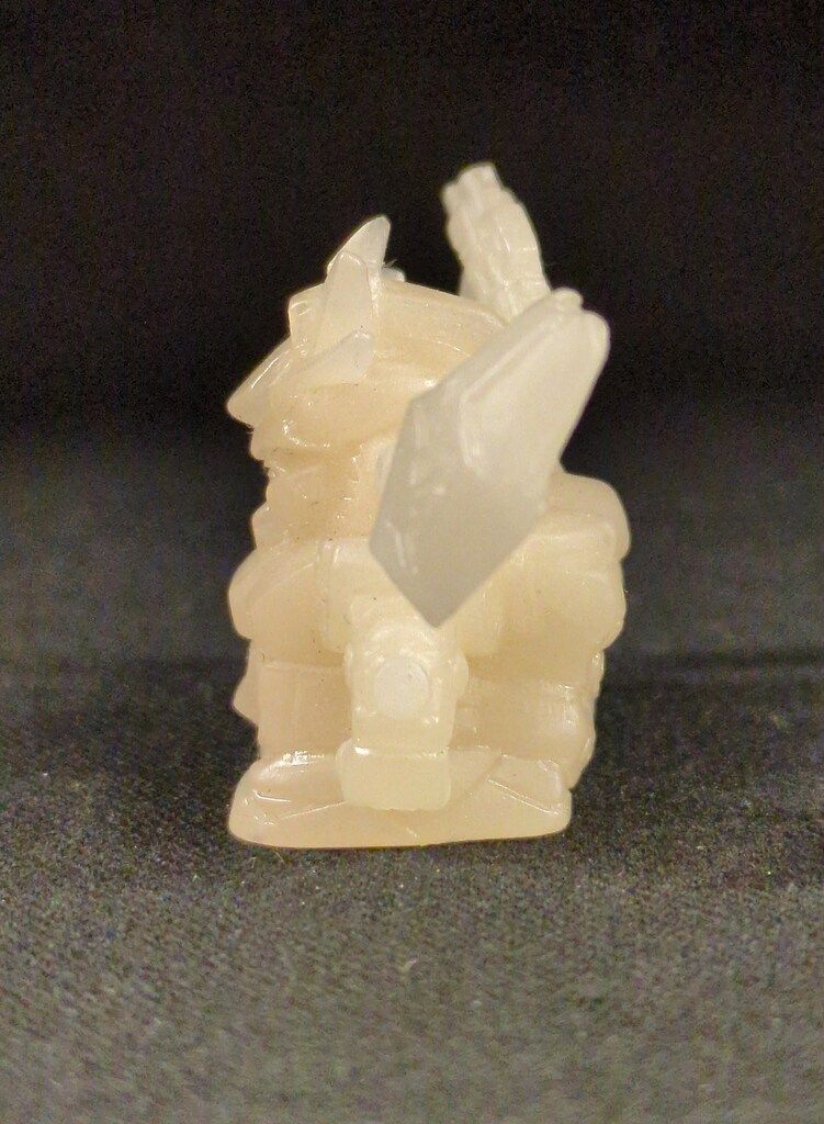 バンダイ 光るSDガンダムの卵 SDガンダム νガンダム蓄光 乳白色