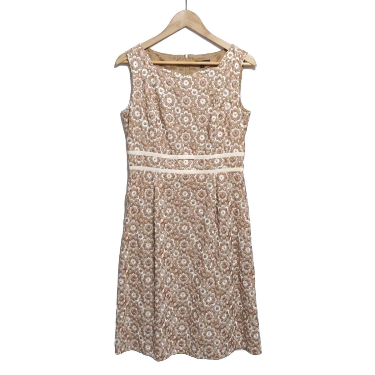TOCCA トッカ ワンピース サイズ6 M レディース - ベージュ×白 ノースリーブ|ロング|刺繍|フラワー 花