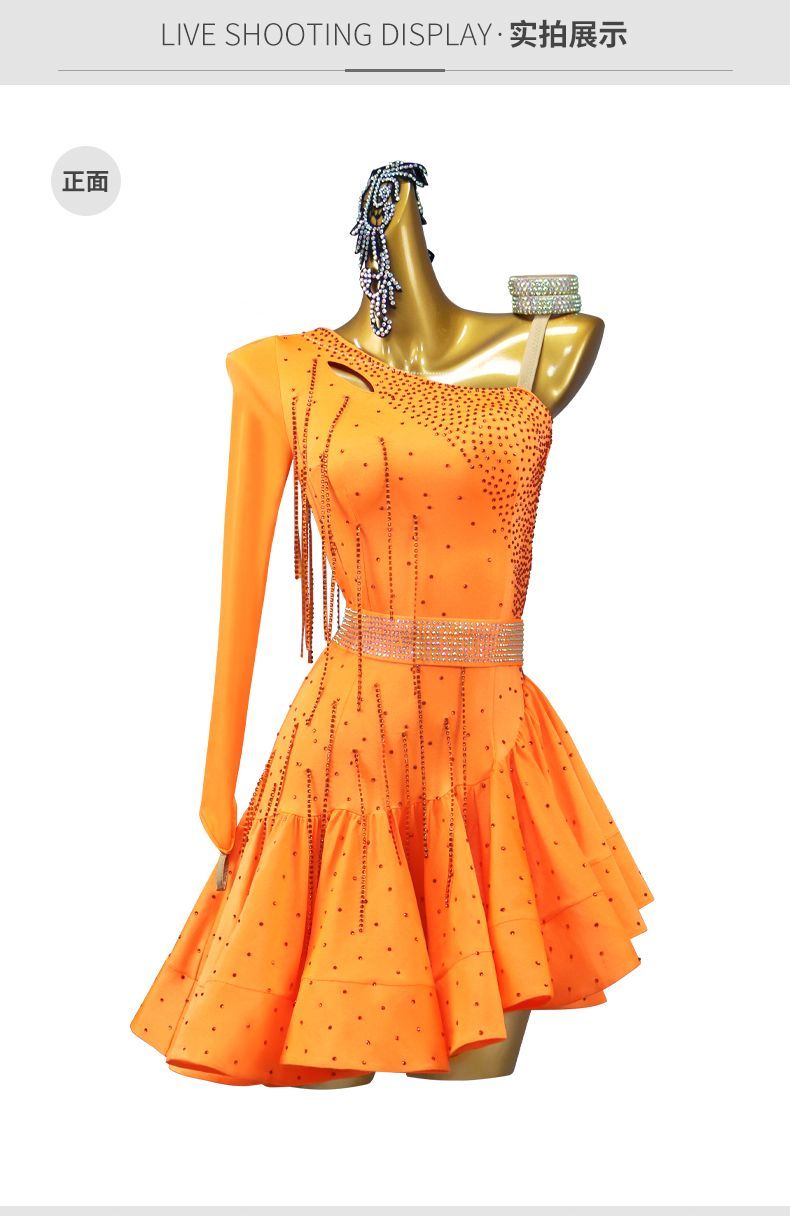 ステージ 演出服