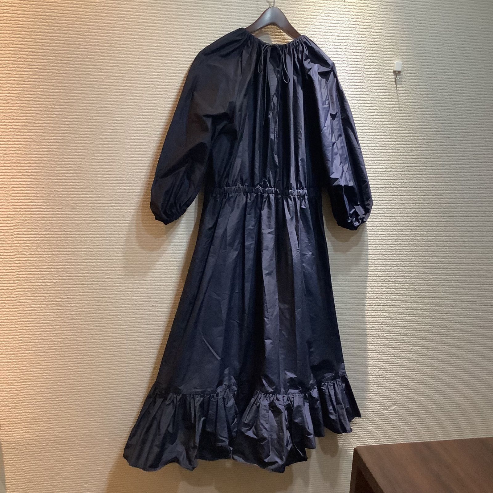 ◾️定価140,400円　ドゥロワー　drawer　ワンピース　シルク　ネイビー DRAWER 美品 Drawer ドゥロワー シルク100％ ティアード