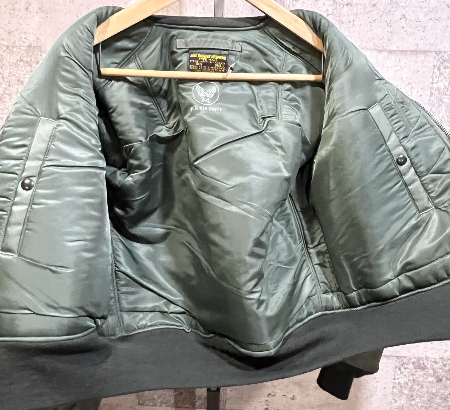 極美品 定価52800円 バズリクソンズ 1957 LION UNIFORM 実名復刻