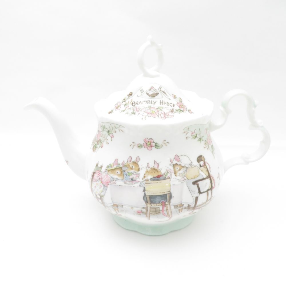 ROYAL DOULTON ロイヤルドルトン ブランベリーヘッジ ティーポット SY12359D1