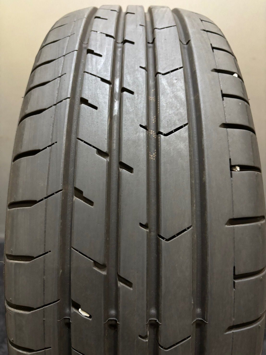 175/60R16 82H 2本 ヨコハマ ECOS ES31 夏タイヤ 美品 溝有 2013年製造 クロスビー イグニス アクア トレジア ラクティス ヨコハマタイヤ ECOS ES31 175⁄60R16 2本セット送料税込13，360円