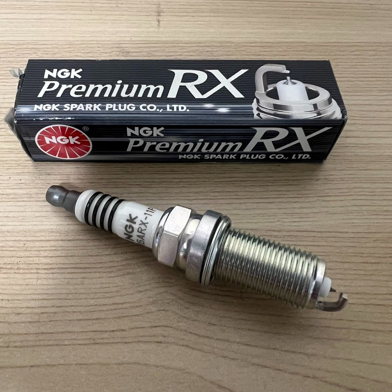 NGK 95515 プレミアムRXプラグ 8本セット新品 未使用 NGKプレミアムRX NGK 95515 プレミアムRXプラグ 8本セット新品 未使用 NGKプレミアムRX