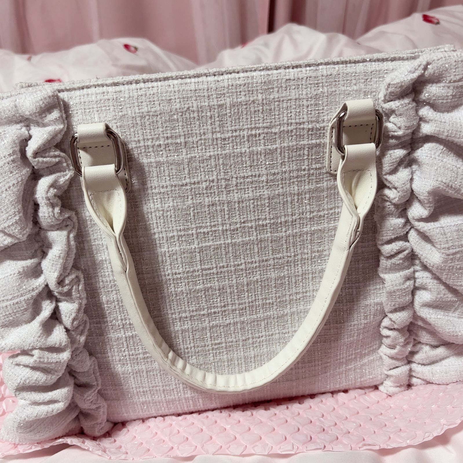 Ank Rouge 確定ファンサのおまじないBag Vol.3 ホワイト - メルカリ