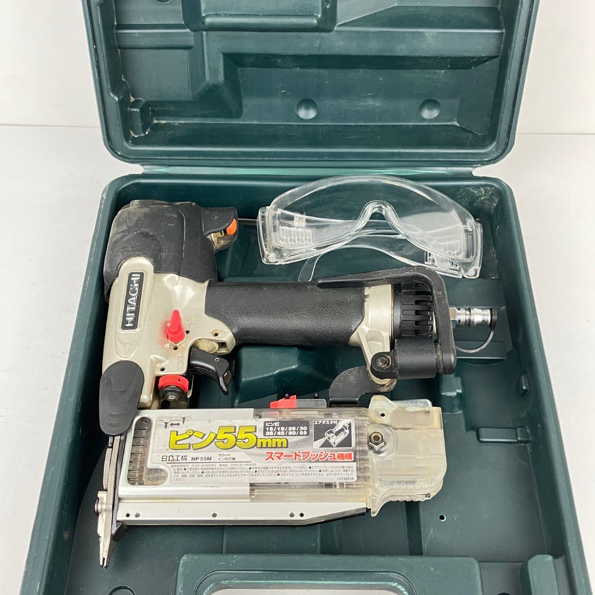 ЗЗHITACHI 日立 55mm 常圧 ピン釘打ち機 ケース付 NP55M ブラック