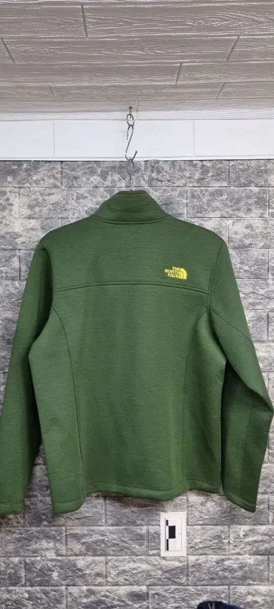 THE NORTH FACE ザノースフェイス プリーツ ジップアップ 100