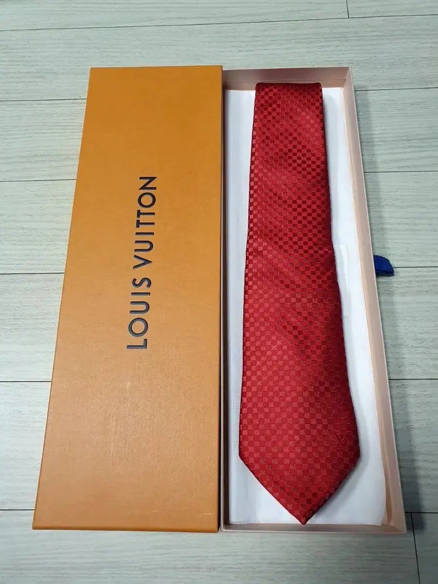 新品未使用ルイヴィトンネクタイ LOUIS VUITTON ルイ・ヴィトン ネクタイ 新品(未使用品) 【公式通販】