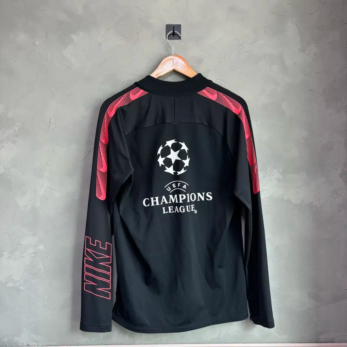 最終Nike Tottenham Hotspur トレーニングウェアドリルトップ Tottenham Hotspur Strike Men's Nike Dri-FIT Football Drill