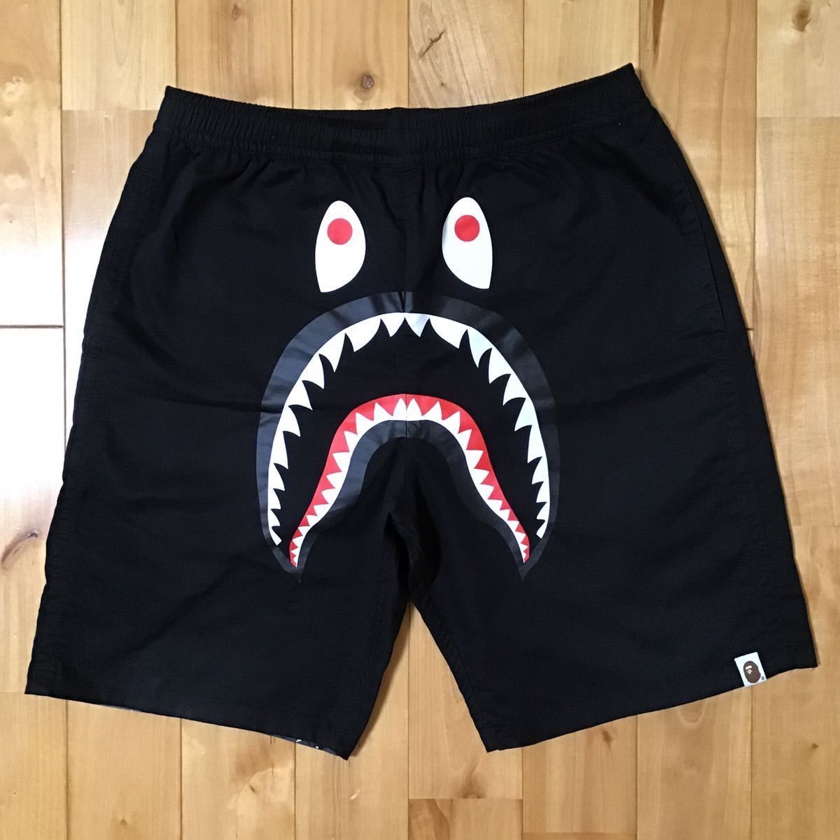 リバーシブル space camo シャーク ハーフパンツ BAPE shark - メルカリ