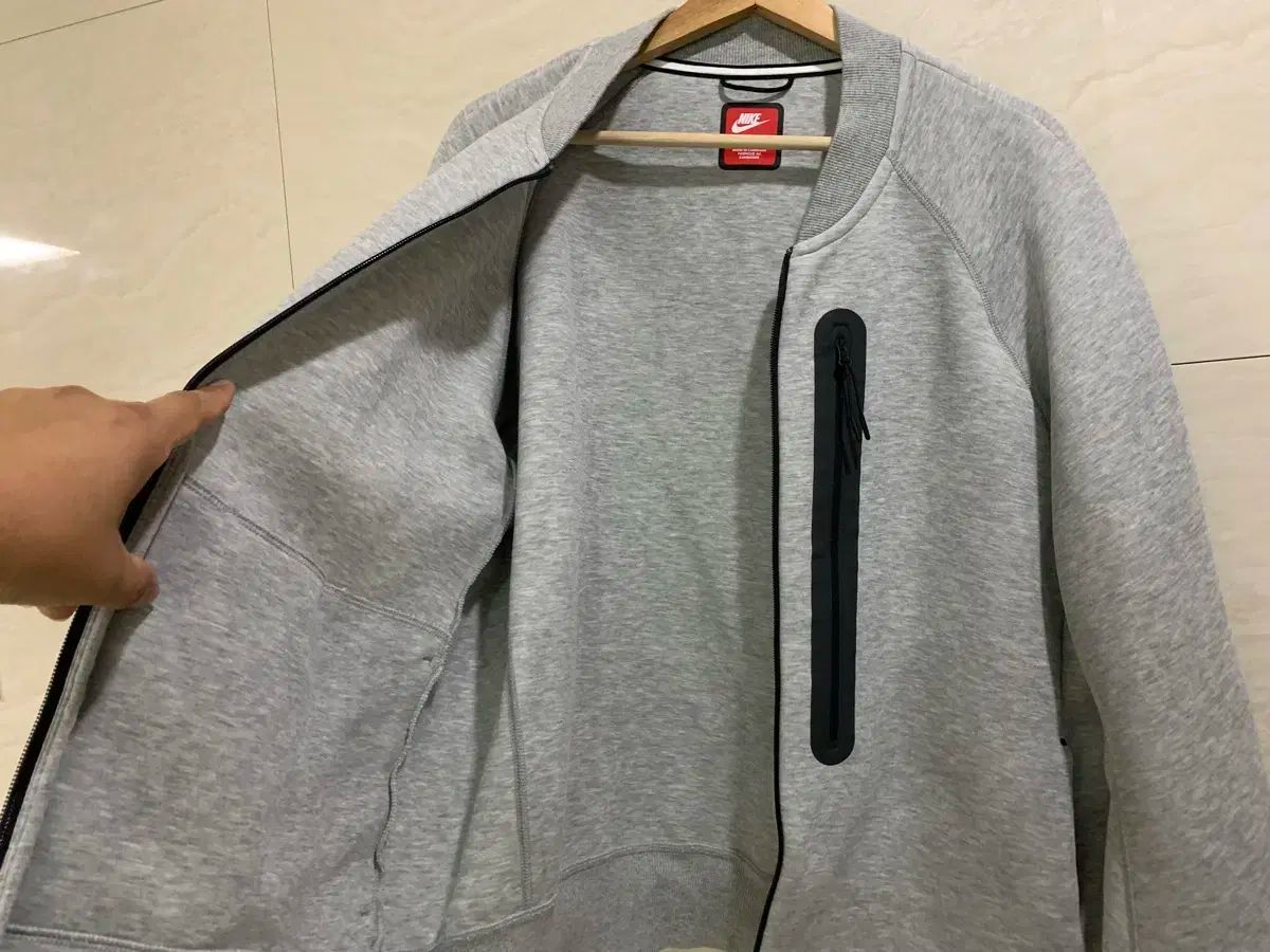 テックフィット ボンバー
