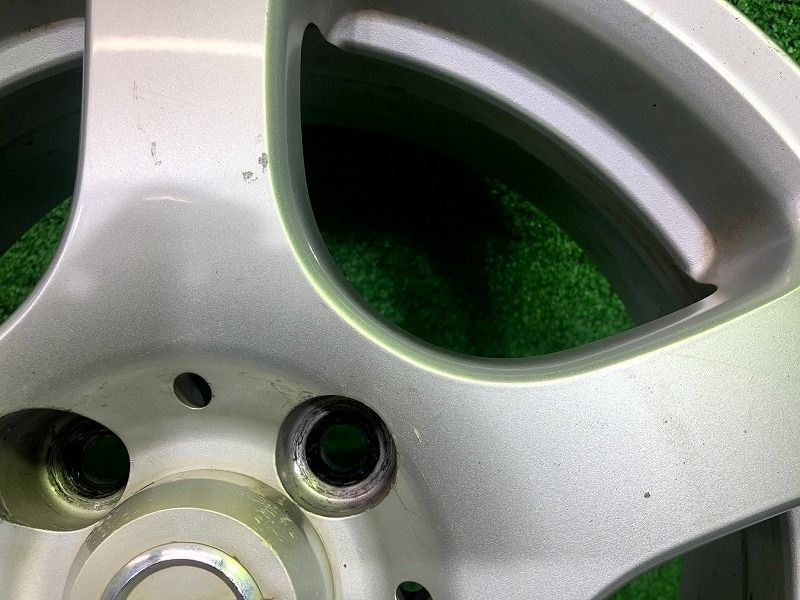 エスティーロ 15ｲﾝﾁ