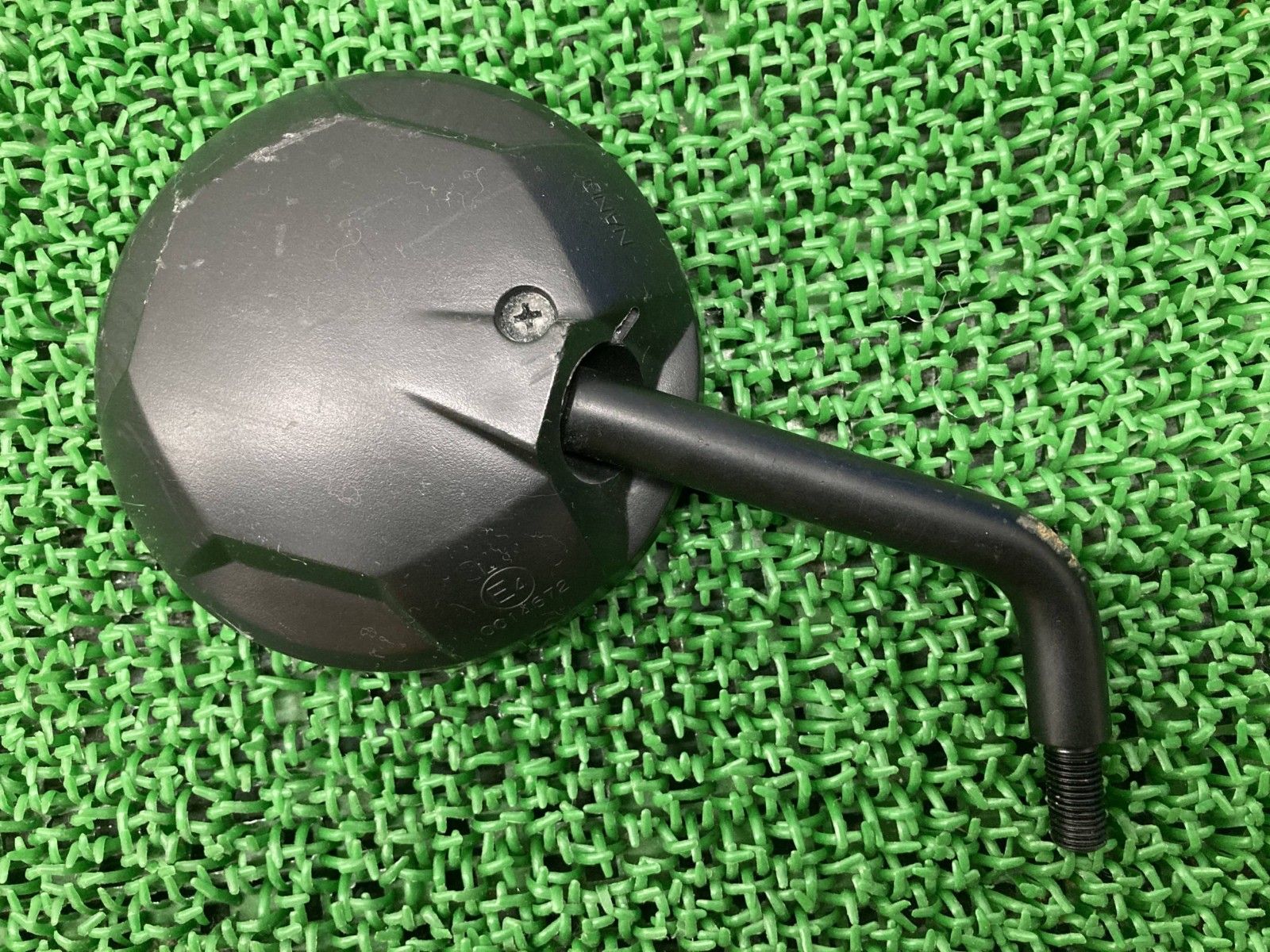 数量限定，定番 レブル250 ミラー 片側 0014672 ホンダ 純正 中古 バイク 部品 MC49 逆10mm REBEL250 ペイント素材に 割れ欠け無し Vg ミラー