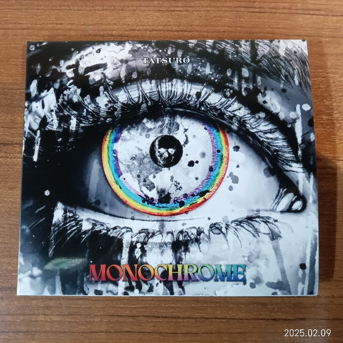 Amazon.co.jp: MONOCHROME: ミュージック