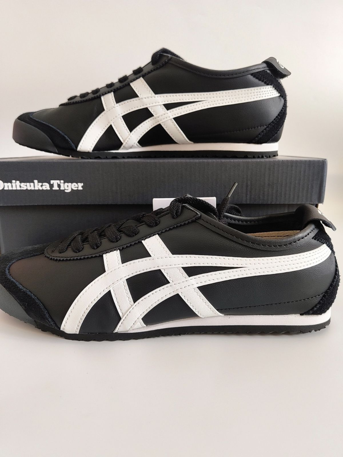 Onitsuka Tiger　MEXICO66　24cm　未使用 Onitsuka Tiger オニツカタイガー スニーカーMEXICO 66 SD BIRCH