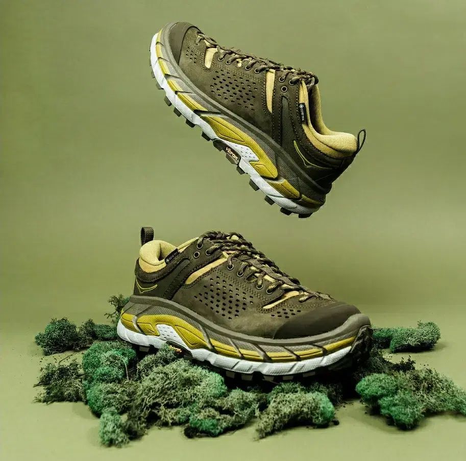 HOKA ONE ONE(ホカオネオネ) トー ロー オリーブ