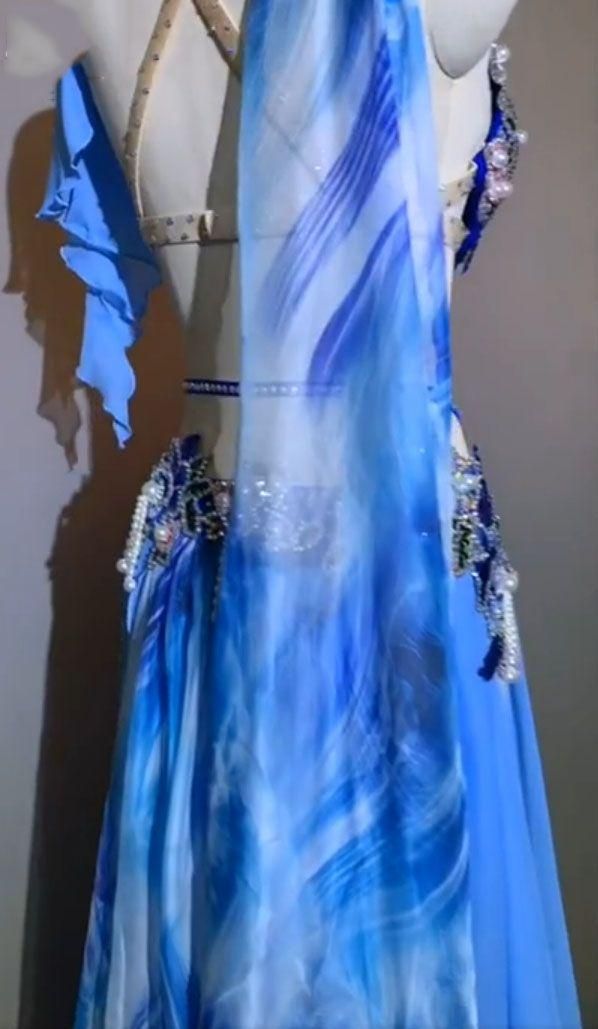 オリエンタル衣装