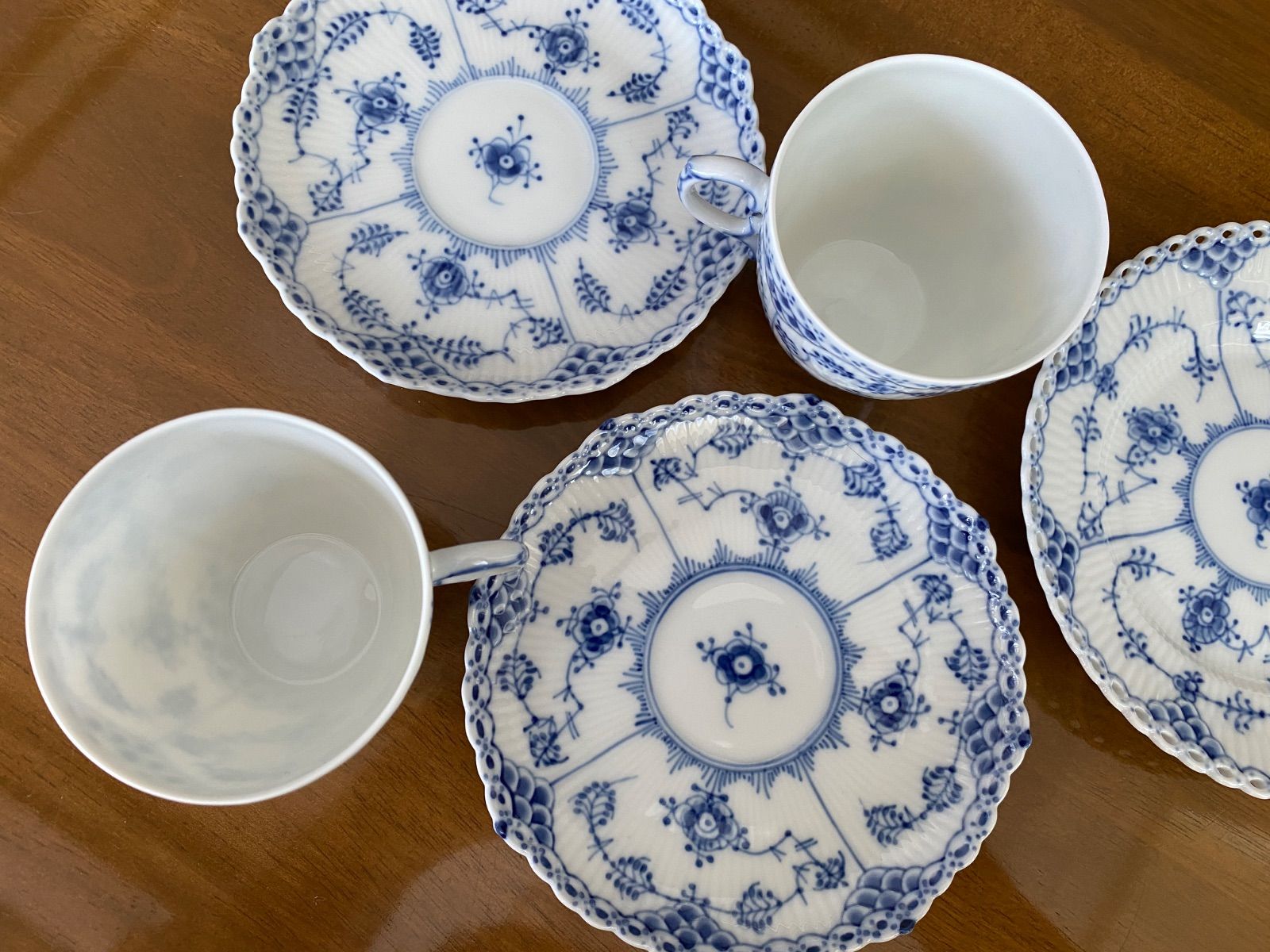 ロイヤルコペンハーゲン プレート2枚 ロイヤルコペンハーゲンフル