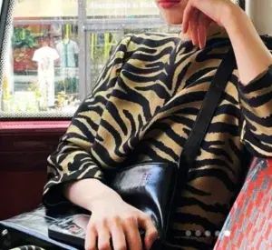 クロスバッグ ブラック