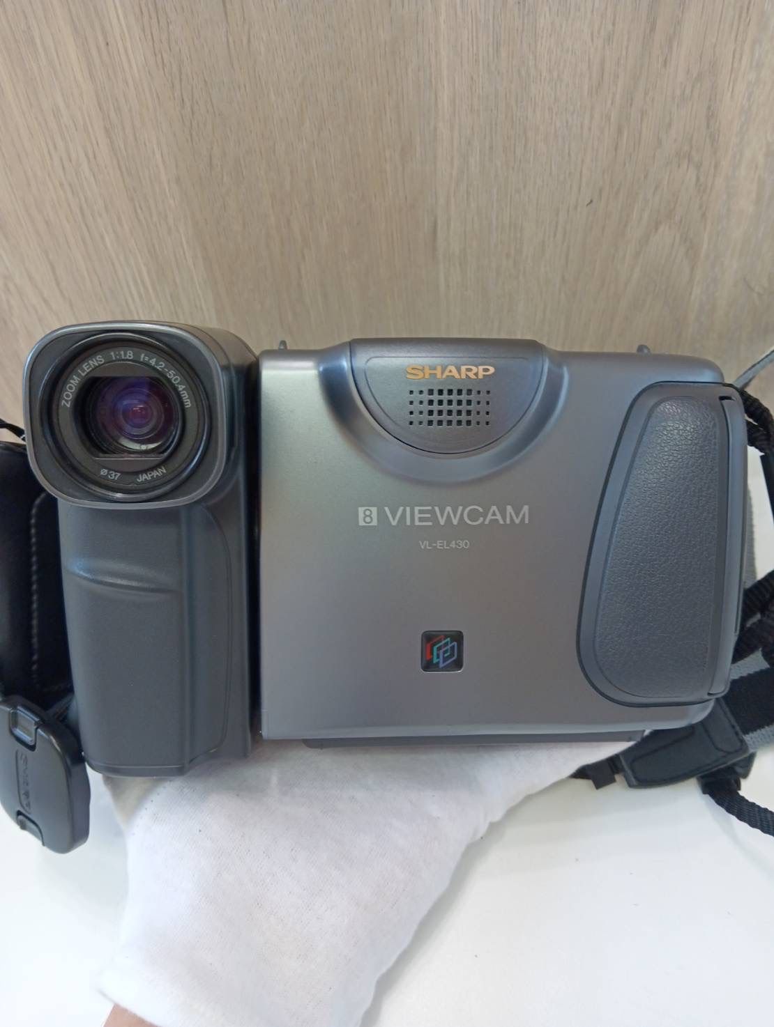 SHARP Video8 ビデオカメラ　VL-EL430 中古品】 SHARPシャープ 8mm ビデオカメラ VL-EL430 液晶