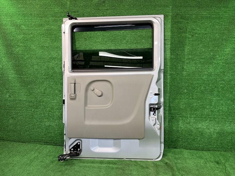 【日替わりセール】 ミニキャブ DS17V 右リアドア G ニホンイタ M28Q8 MQ512634 Z2S