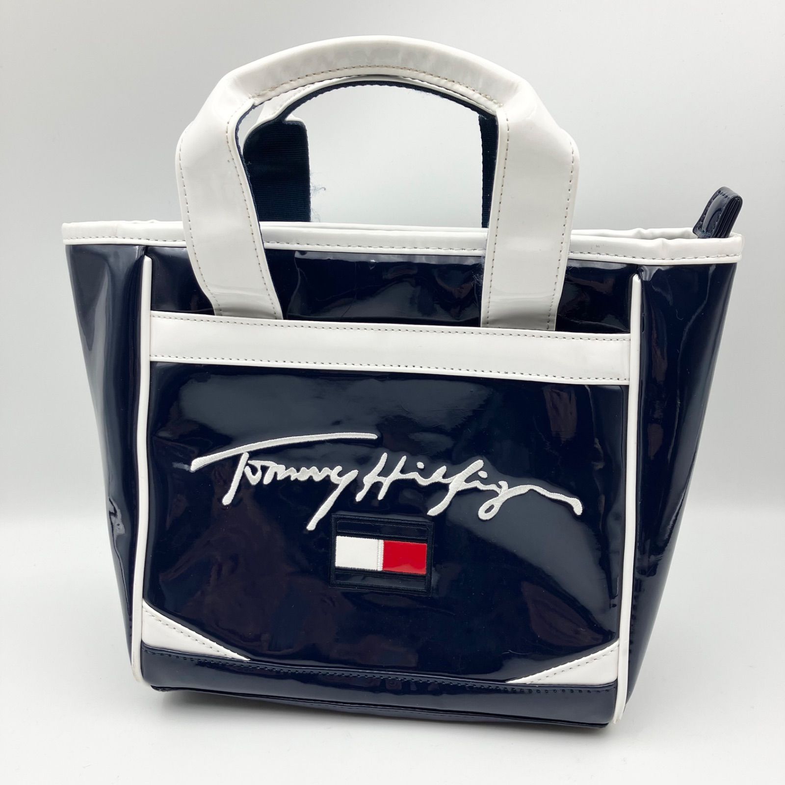 【未使用品】トミーヒルフィガー ゴルフ ラウンドバッグ エナメル シグネチャー TOMMY HILFIGER ショルダーバッグ GOLF ラウンドバッグエナメル
