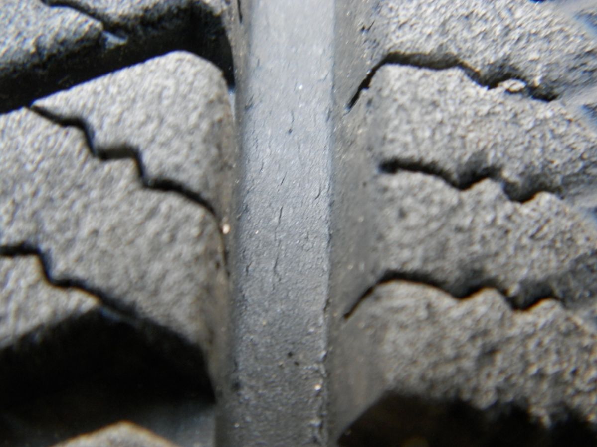 65R16 ブリヂストン